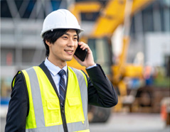 査定ステップ1：電話・メールで車種と場所を伝える